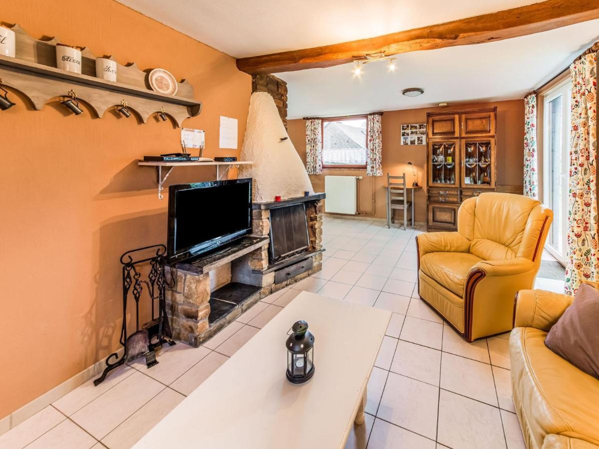 Modern Holiday Home In Lavacherie Sainte-Ode Zewnętrze zdjęcie
