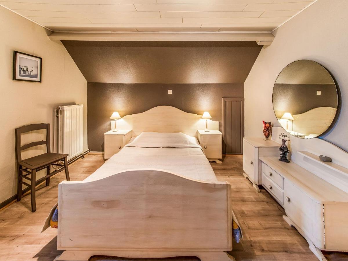 Modern Holiday Home In Lavacherie Sainte-Ode Zewnętrze zdjęcie